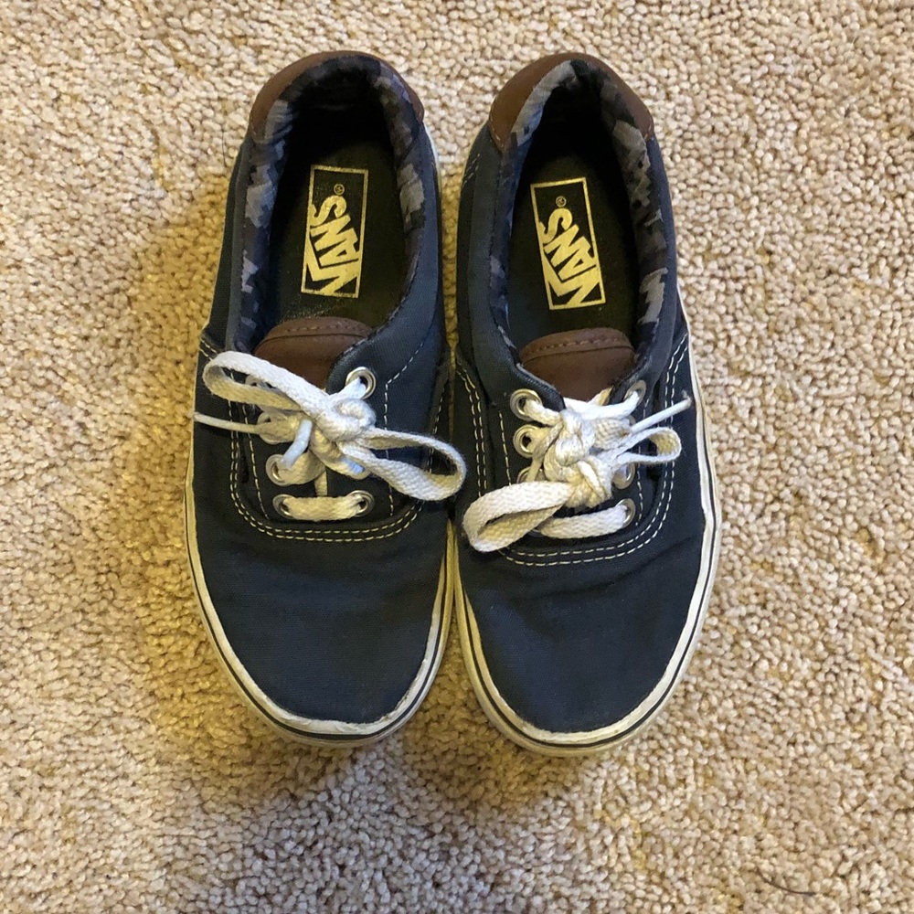 Boys vans in great shape!
